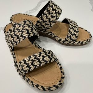 Lucky Brand sandals